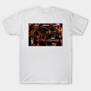 Gears of The Old Rusty Ship Crane T-Shirt